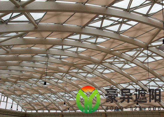 玻璃采光顶遮阳帘,电动天棚帘,上海电动天棚帘厂家,豪异遮阳,4000-121-696