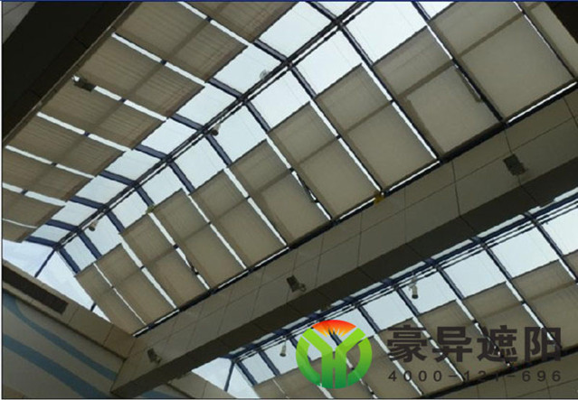 电动天棚帘定制,玻璃顶电动电动遮阳帘,豪异电动天棚帘厂家,4000-121-696