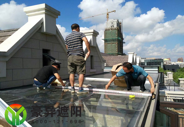 户外电动天幕棚遮阳帘安装,豪异上海电动天棚帘厂家,4000-121-696